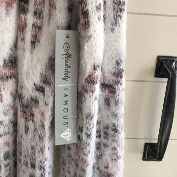 Sweater - Picture 3 of 3